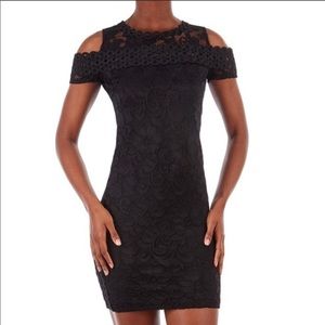 Black lacy bodycon dress size large